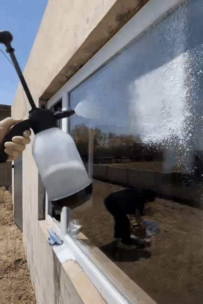 Magnetic Glass Cleaner | منظف زجاج